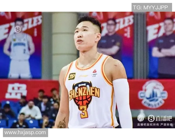 深圳贺希宁巧妙跑位助力球队胜利展现个人技术与战术意识